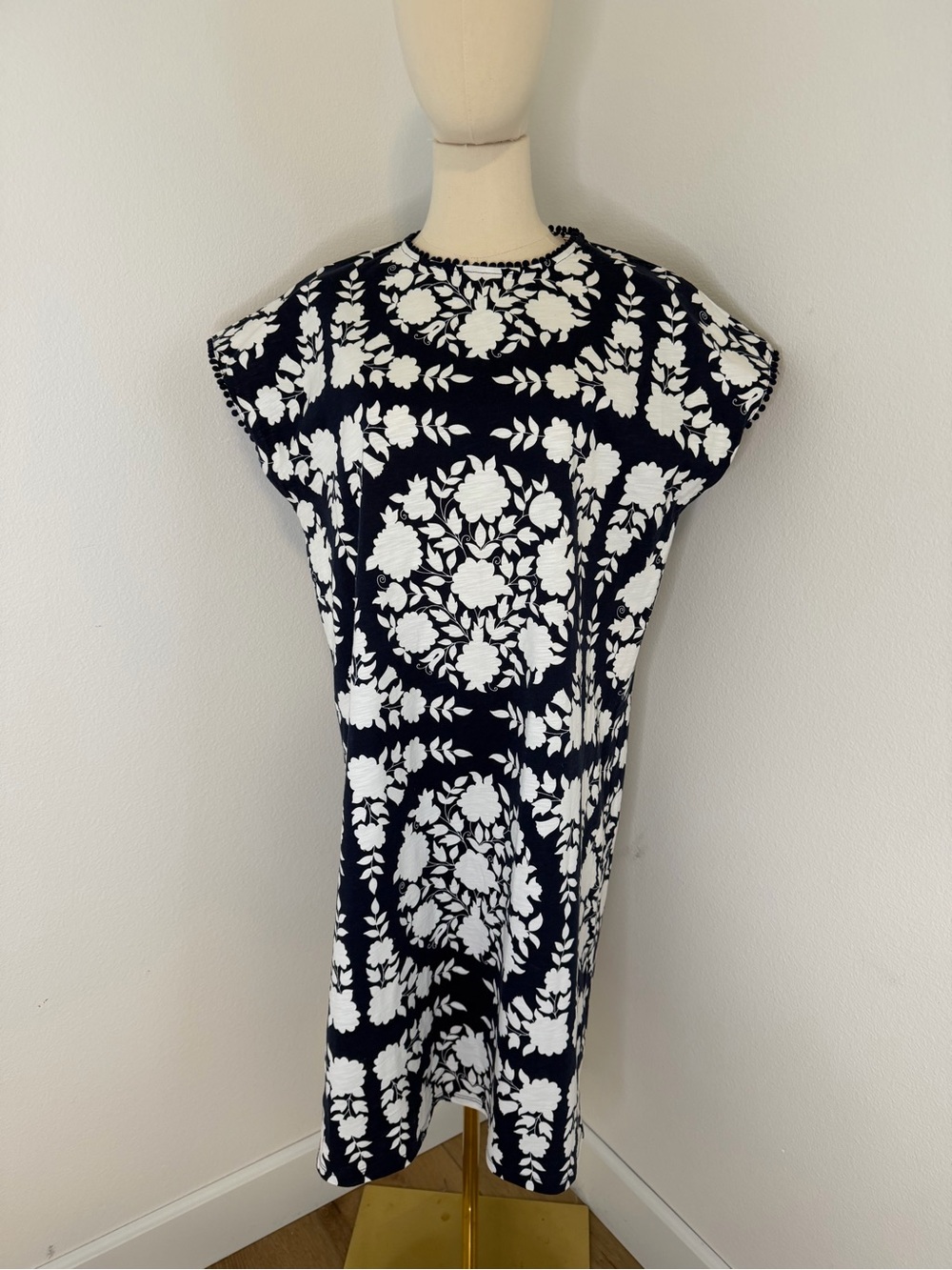 Boden Blue and White Floral Ikat Mini Length Dress Size 10L